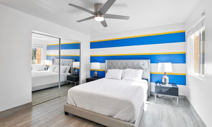 Village Grove Condo | 2.3 Miles From Downtown Scottsdale