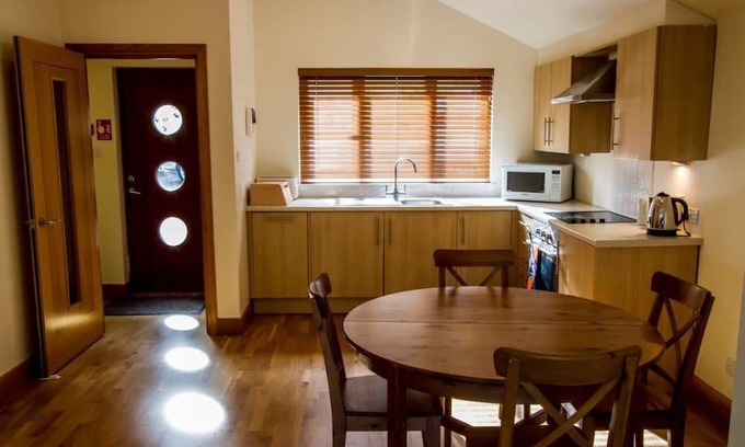 Trinity Apartment | 2-Bedroom Self Catering Apartment with Sea views