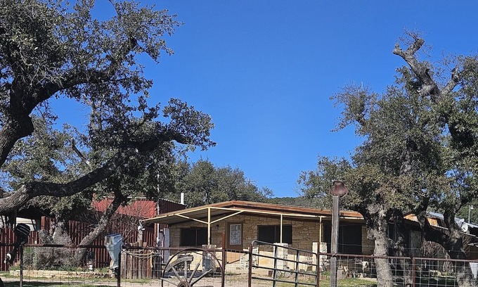 Silver Creek Village House | 3 separate suites with 4 bedrooms overlooking Lake Buchanan in gated property.