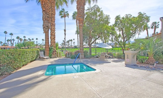 Palm Desert Condo | Modern, cozy, spacious desert villa in Palm Valley w/ pool/hot tub & golf course