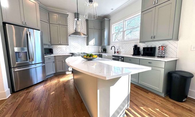 Home Park House | Spacious Luxury Home in Atlanta!
