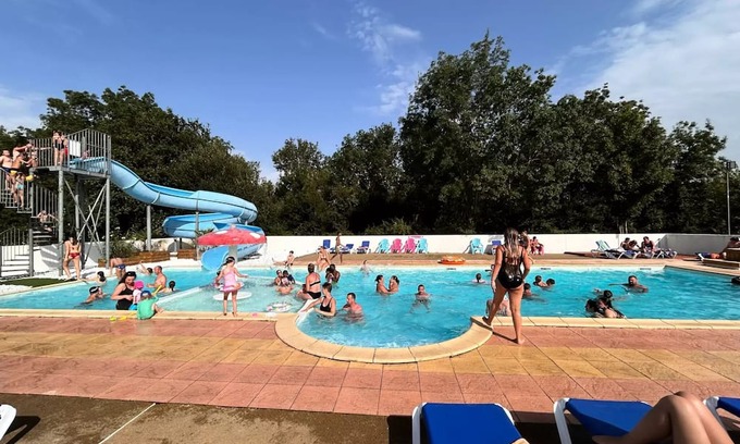 Saint-Denis-du-Payre House | CAMPING O BEAU LAURIER * - Mobile home 40 4 people