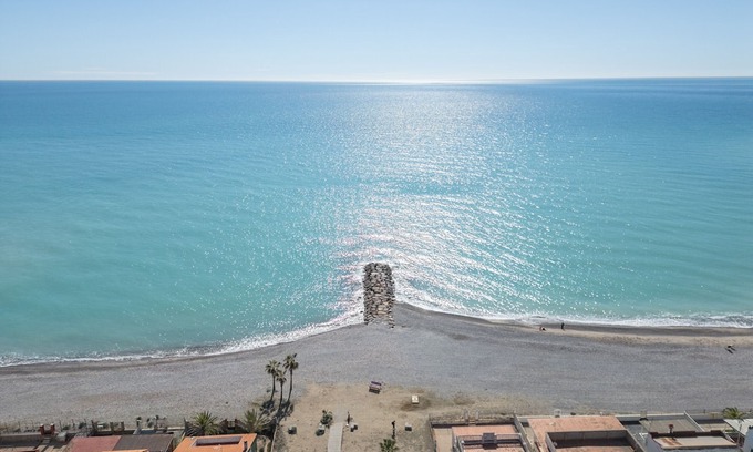 El Grau de Moncofa Apartment | Apartment "Acogedor a 100 m Playa" with Private Terrace & Wi-Fi