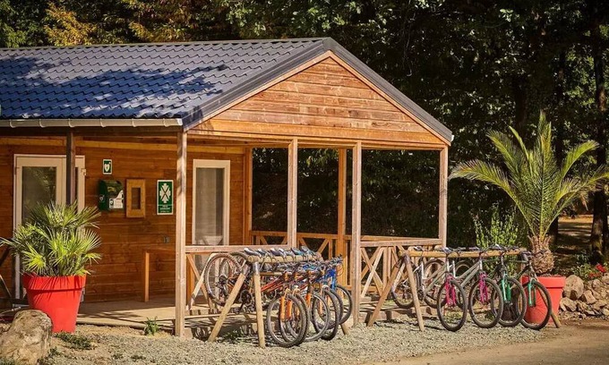 La Boissiere-de-Montaigu House | Camping Heart of Vendée* - Classic 3-room mobile home for 4 people