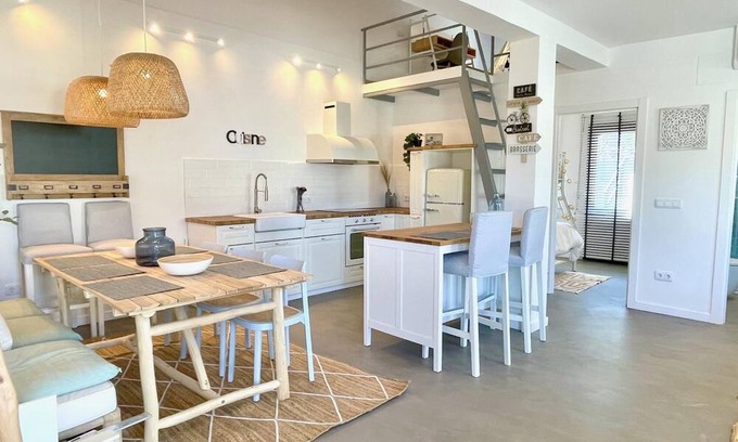 O Vicedo House | The Cliffs - Arealonga Blanc