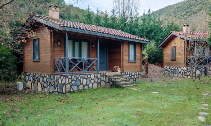 Altinova House | Serene Bungalow w Garden in Nature