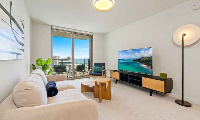 Ala Moana Condo | Luxury Ocean View1bed/1bath - Sky Ala Moana 3305