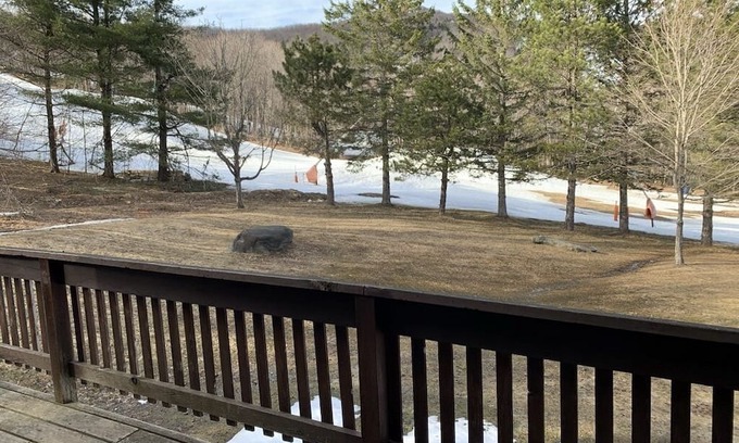 Bromley Mountain House | Bromley Mountain VT - Ski in Ski Out, Bromley Village trail side.