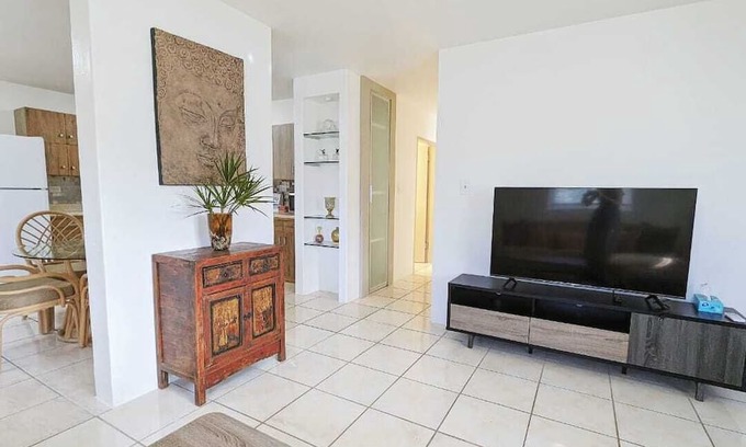 Tumon House | Cozy 3BD/2BA House Central Tumon