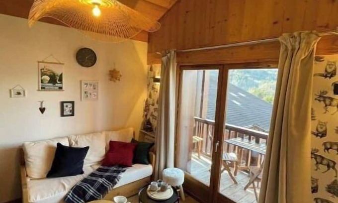 Saint-Gervais-les-Bains Apartment | Le Nid St-Gervais - Charming duplex with mountain view