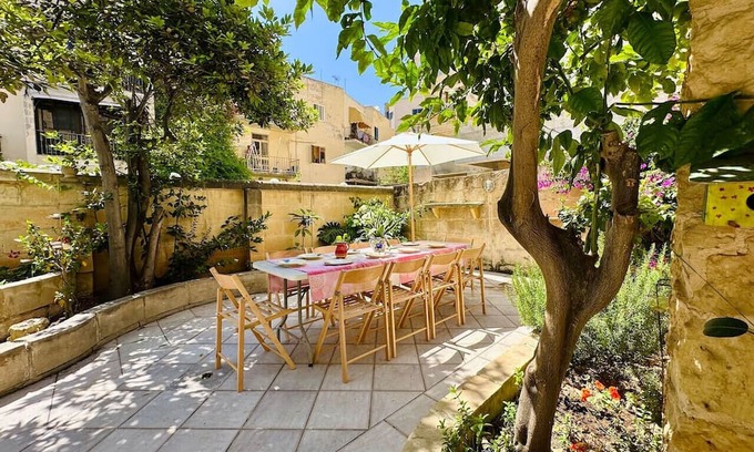 Il-Balluta House | Ta’ Josette/Townhouse/Steps To The Sea/BBQ