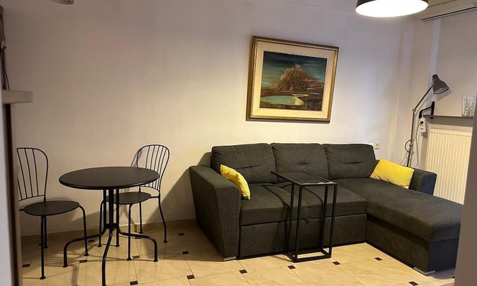 Neoi Epivates Apartment | Serenity by the Sea
