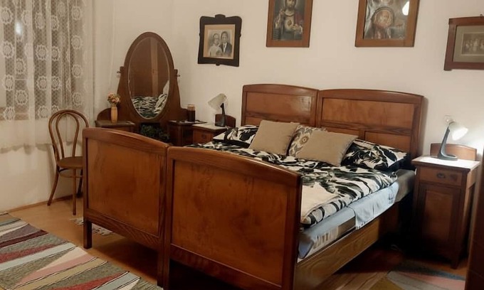Staro Petrovo Selo Cottage | Fabulous 2-bedroom cottage in Staro Petrovo Selo