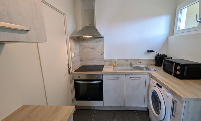 Luxeuil-les-Bains Apartment | Cozy apartment in the heart of Luxeuil-les-Bains near spas