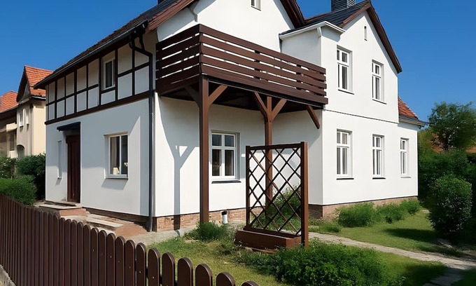 Blankenburg Apartment | Apartment 'Unser Harztraum' with Balcony, Wi-Fi and Air Conditioning
