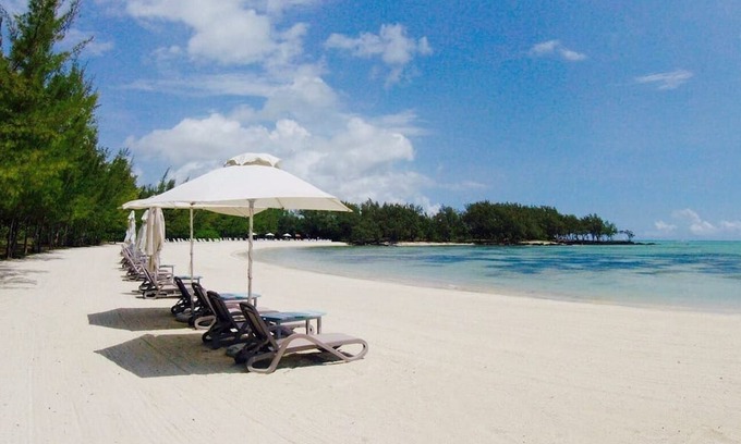Grand River South East Apartment | Apartment at Anahita 5*Resort : golf & access to Ile aux Cerfs exclusive beach 4
