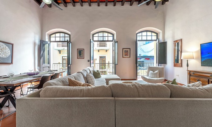 Old San Juan Apartment | Luxury Home~ King Beds, Prime Location, 3 Balconies, Fast WiFI, AC in Every Room