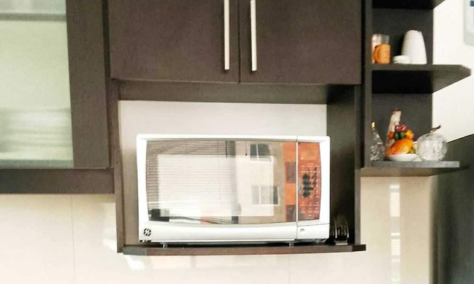 Tonsupa Apartment | Enjoyable apartment with AC in vibrant Tonsupa