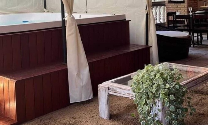 Vila Paula Cottage | Address: Portuguese Charm in the Mountains with Jacuzzi
