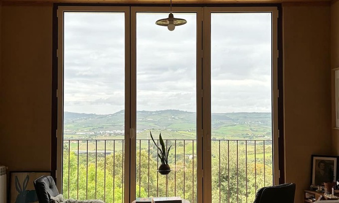 Arruda dos Pisoes Apartment | Rural refuge 40 minutes from Lisbon