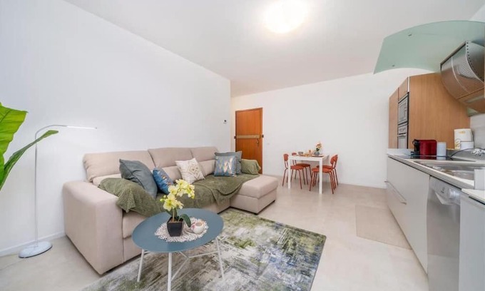 Colugna Apartment | Apartment equipped with all services, in quiet residential neighborhood.