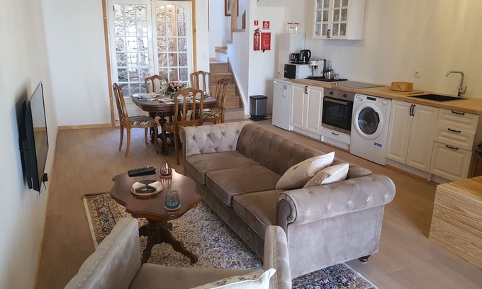 Magnac-Laval Apartment | Classy 2-bedroom apartment in Magnac-Laval - Home away from Home