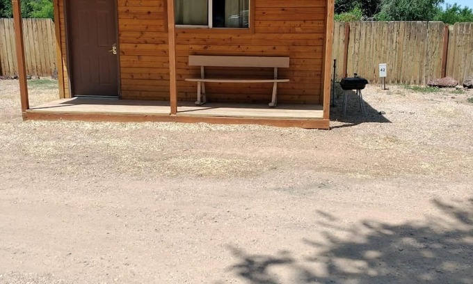 Fillmore Cabin | Cozy pet and family friendly cabin in Fillmore