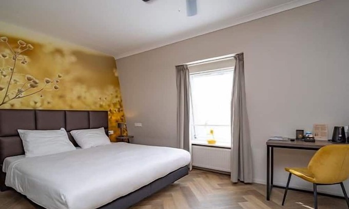 Made House | 2 Family Units Minutes from Efteling Theme Park | National Park De Biesbosch