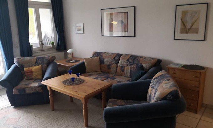 Stolpe b. Anklam Apartment | LHH A04 - Comfortable country house on the lagoon in Stolpe with balcony and garden view