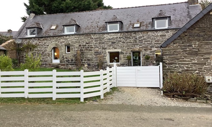 Trebrivan House | Rent house per week