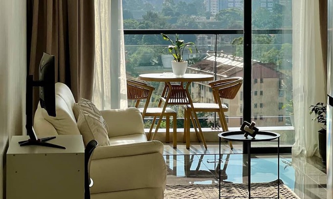 Kilimani Apartment | Chic 1-bedroom apartment in vibrant Nairobi