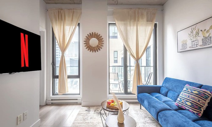 International District Apartment | Square Victoria - Balcony - Downtown View