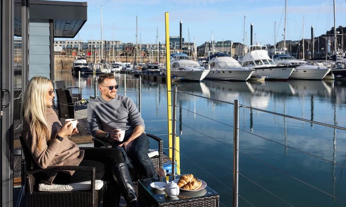 Saint Helier Apartment | Ormer floating pod in St Helier Marina