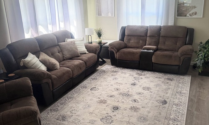 Port Clinton House | ENTIRE HOUSE - 5 Min Walk To Jet/Downtown PC