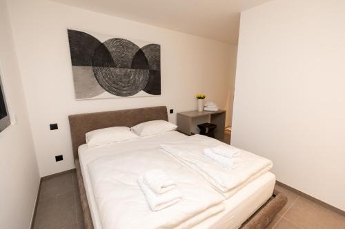 Lumino Apartment | Suite Deluxe x4PAX Lumino - Bellinzona-By EasyLife Swiss