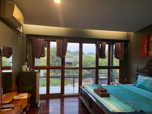 Lumphli House | Baan mae khian homestay
